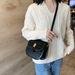 Women's PU Leather Saddle Bag Retro Western Shoulder Crocodile Crossbody