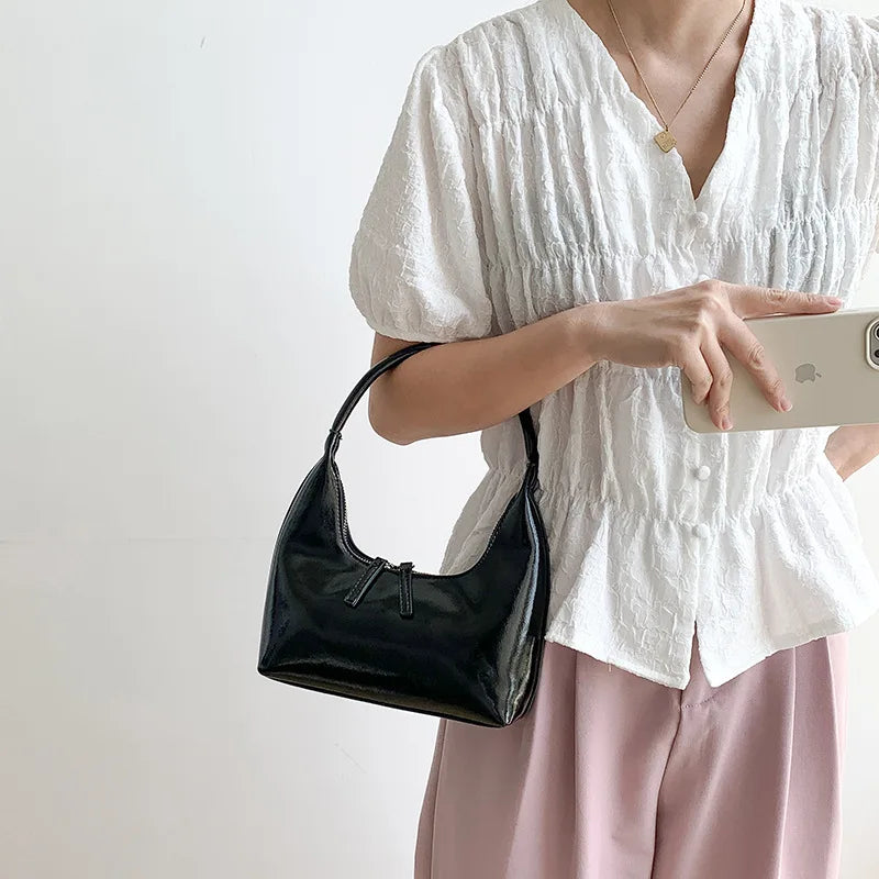 Half Moon Ladies Shoulder Bag Small Handbags, PU Leather Zipper Women Bag