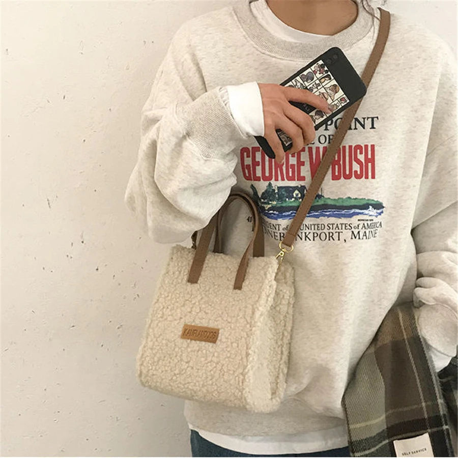Women Winter Shoulder Bag Lamb Wool Warm Soft Autumn Ins Square Cross-body Porta