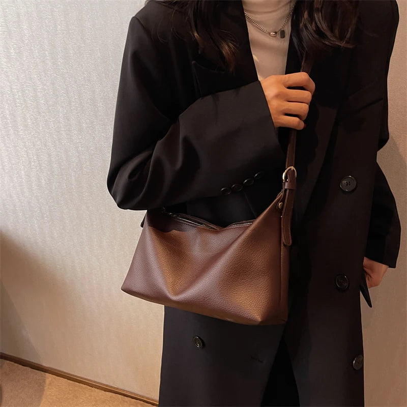Textured Leather Women's Shoulder Bag Retro Zipper Bag