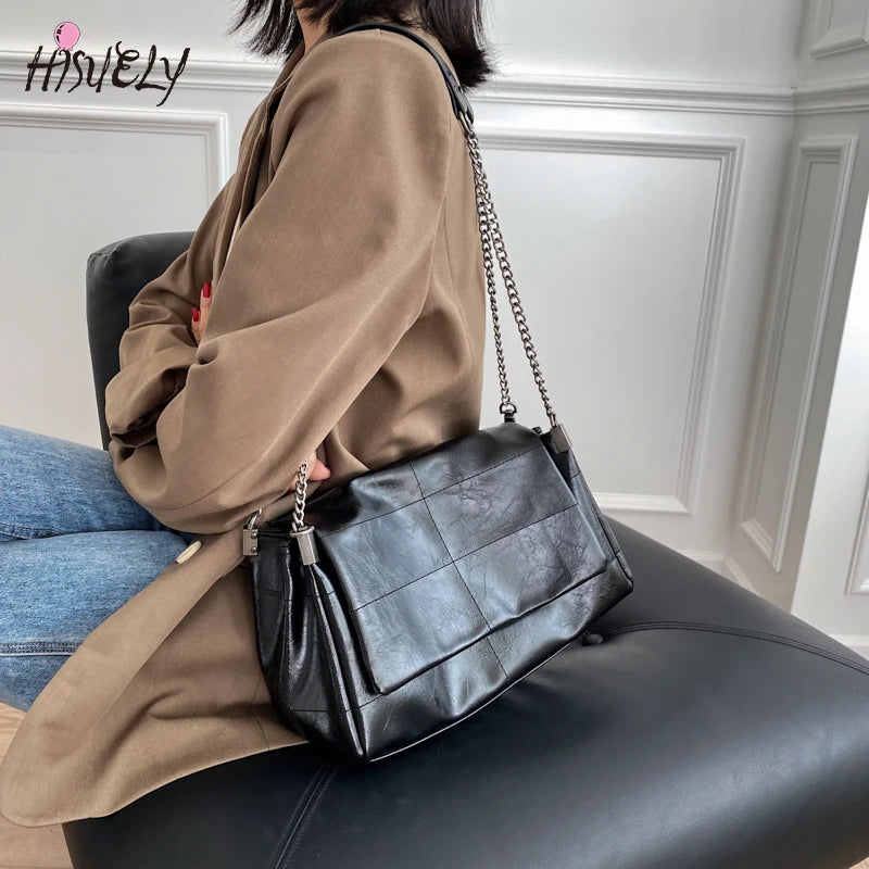 Vintage Leather Shoulder Bag with Thick Chain Tote