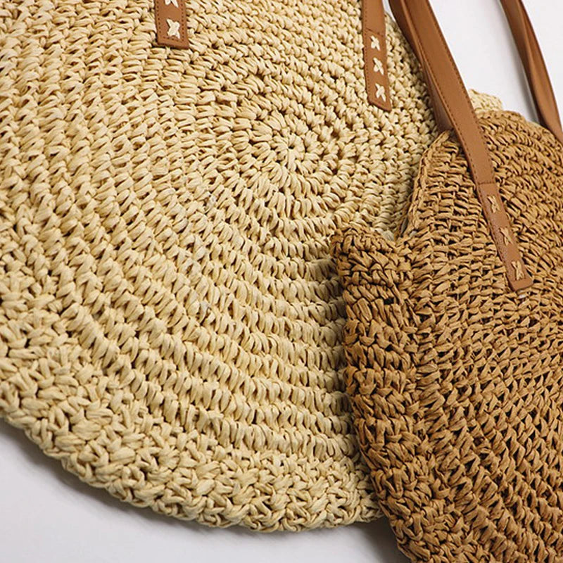 Women's Large Hand-Woven Straw Tote Bag for Beach Holiday