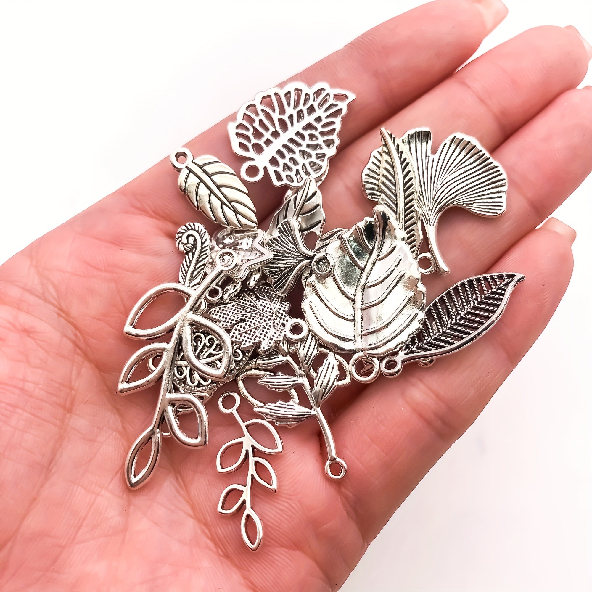 20pcs Leaf Shape Charms Pendant DIY Necklace Bracelet Earrings Jewelry Making