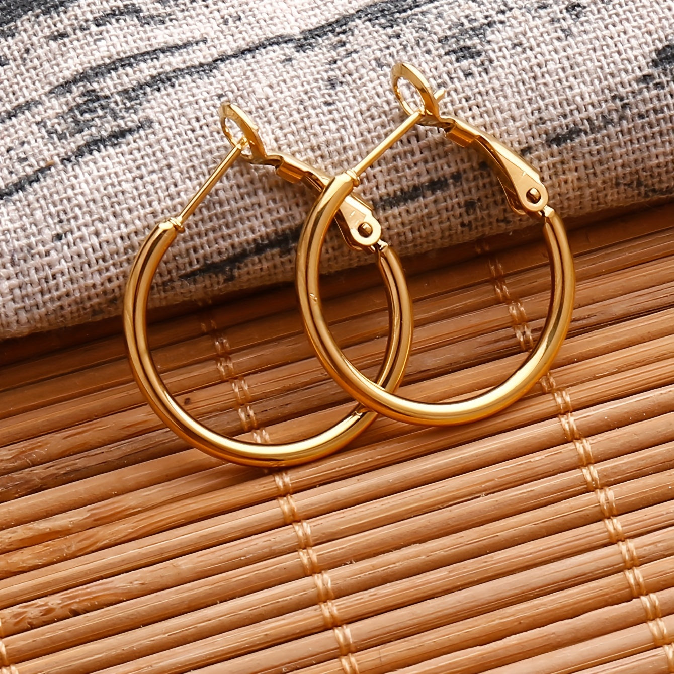 Golden Silvery Hoop Earrings Minimalist Stainless Steel 14K Plated