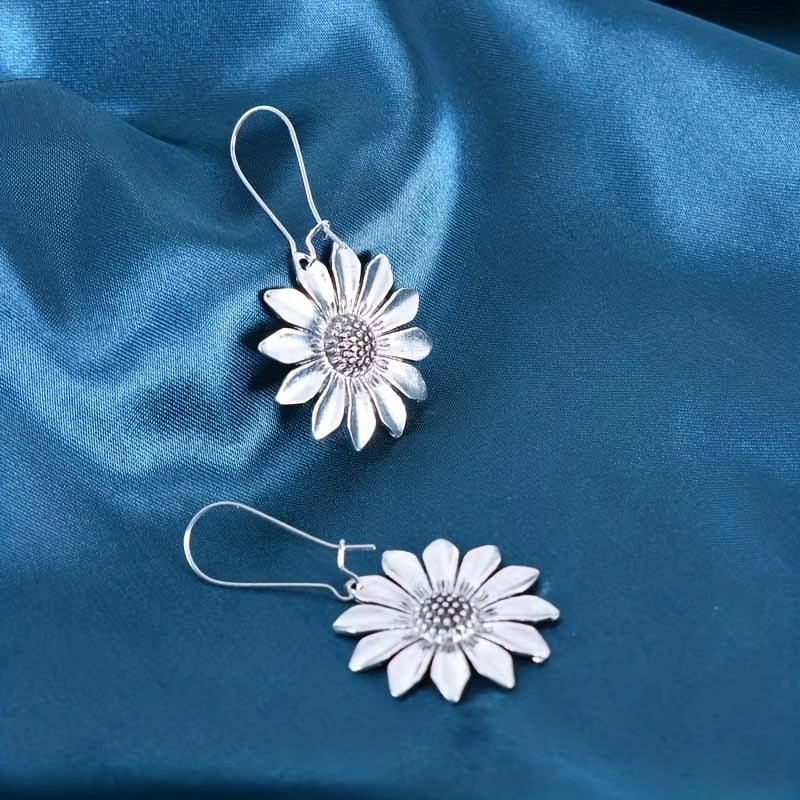 Vintage 3D Sunflower Daisy Earrings for Men and Women