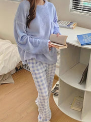 Cozy Plaid Pajama Set with Long Sleeve Top & Soft Pants for Women