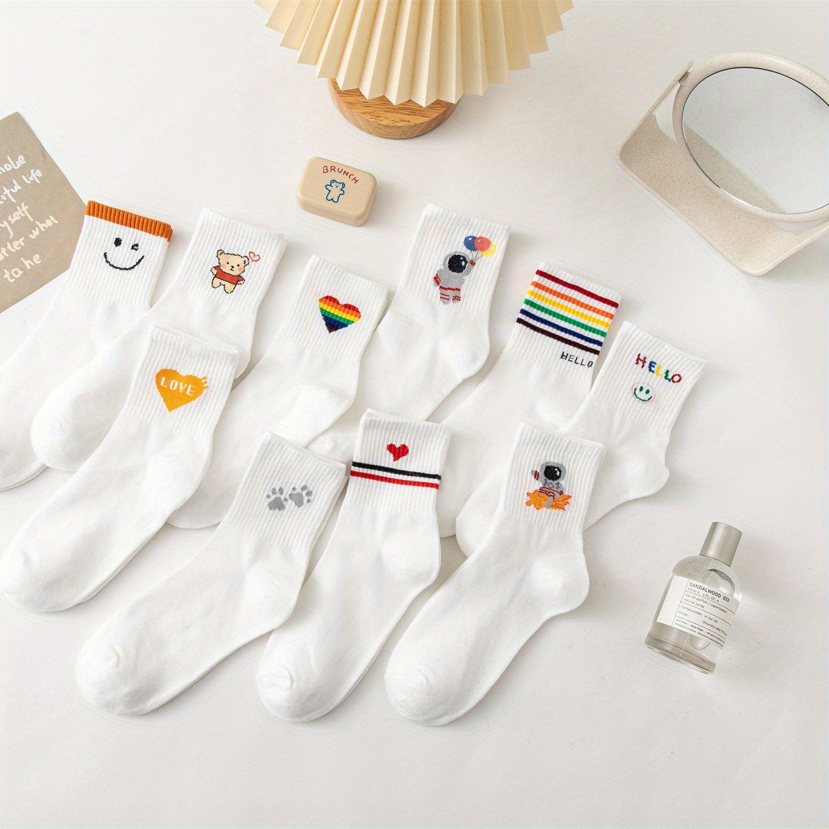 4 Pairs Cute Cartoon Print Crew Socks Women's Stockings