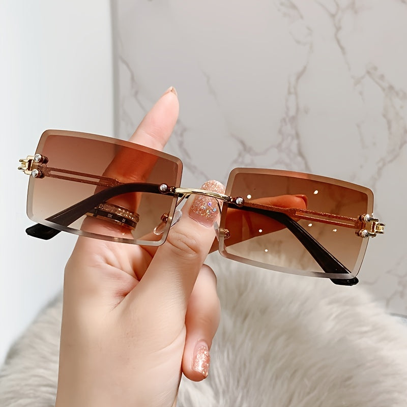 Gradient Women Metal Sunglasses Stylish Outdoor Sunshade Driving Eyeglasses