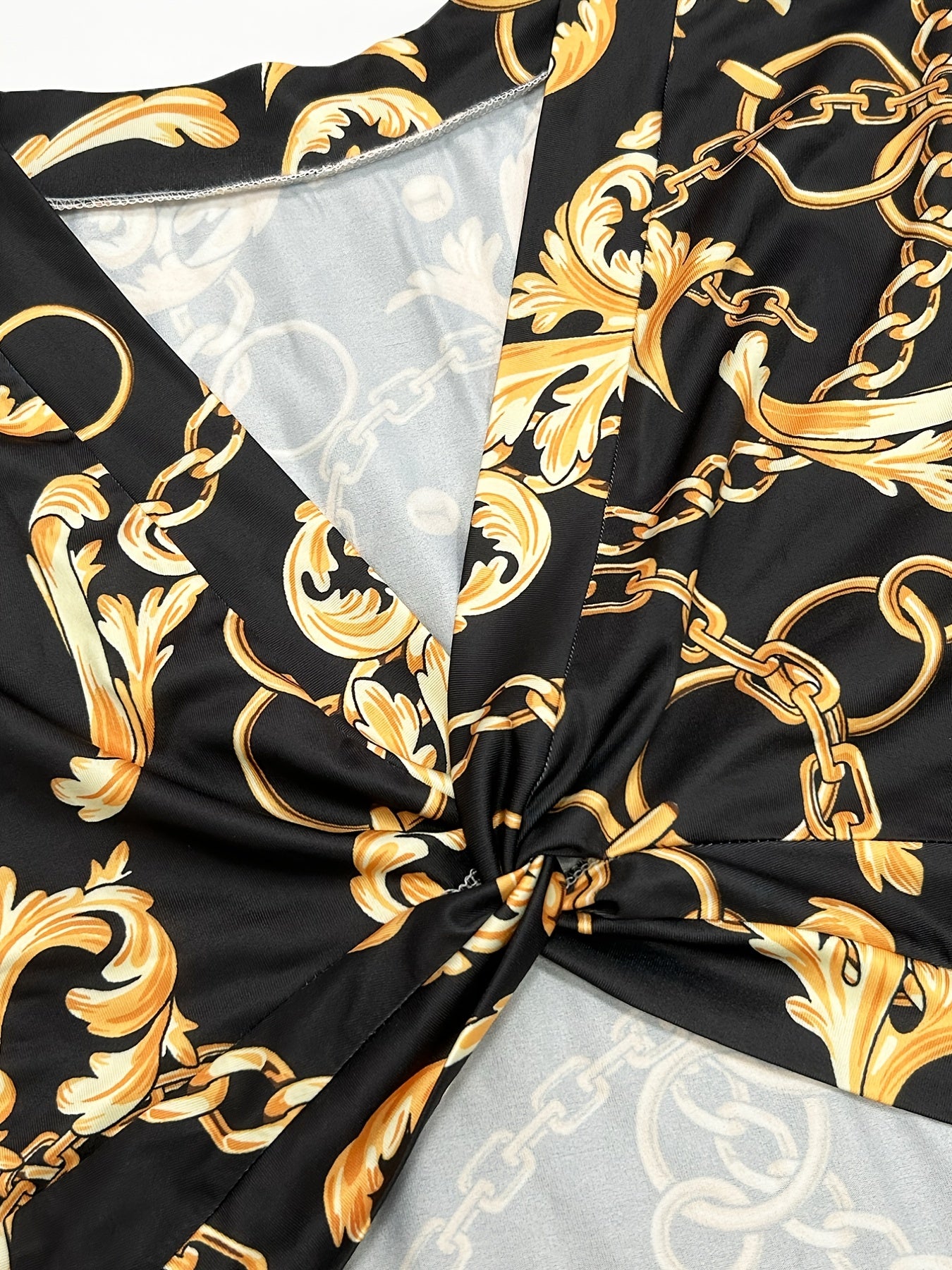 Chain & Baroque Print 2 Piece Set