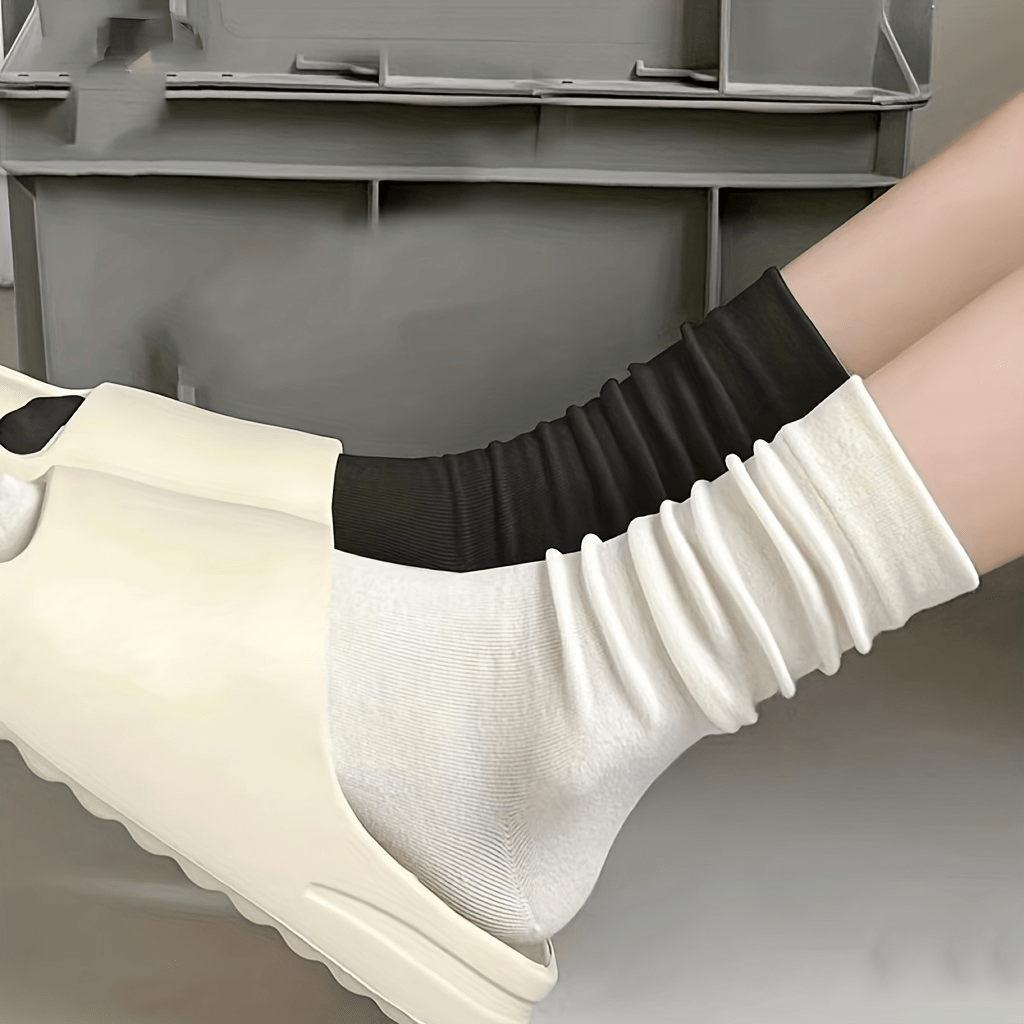 2 Pairs Solid Crew Socks Breathable Mid Tube Women's Socks