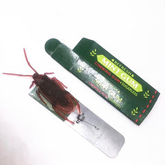 Simulation Cockroach Chewing Gum Funny Toy DIY Installation