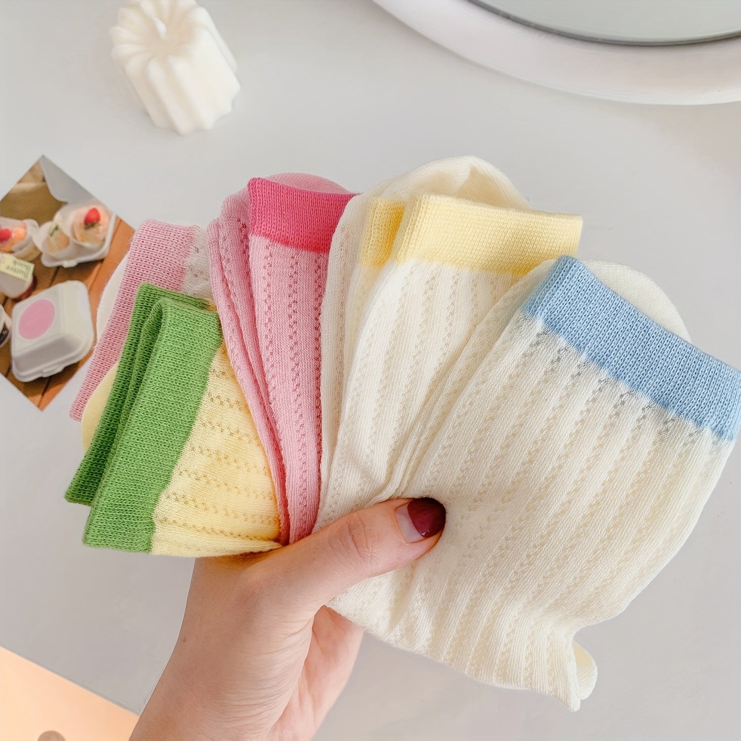 Colorblock Crew Socks Women's Stockings & Hosiery