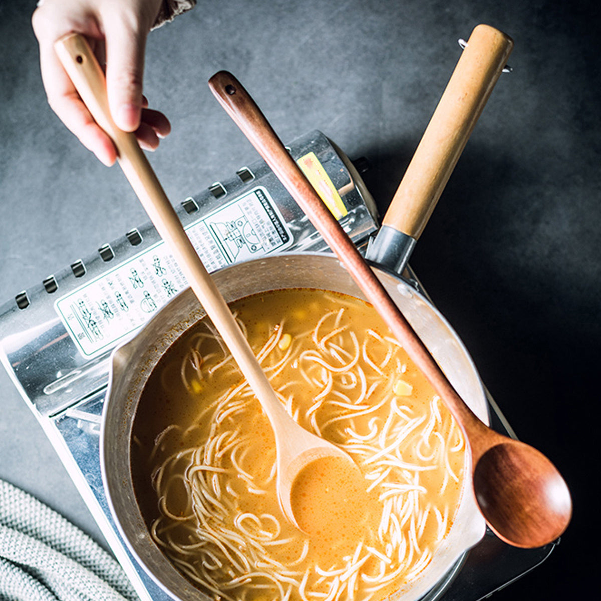 1pc Lengthened Wooden Stirring Spoon Random