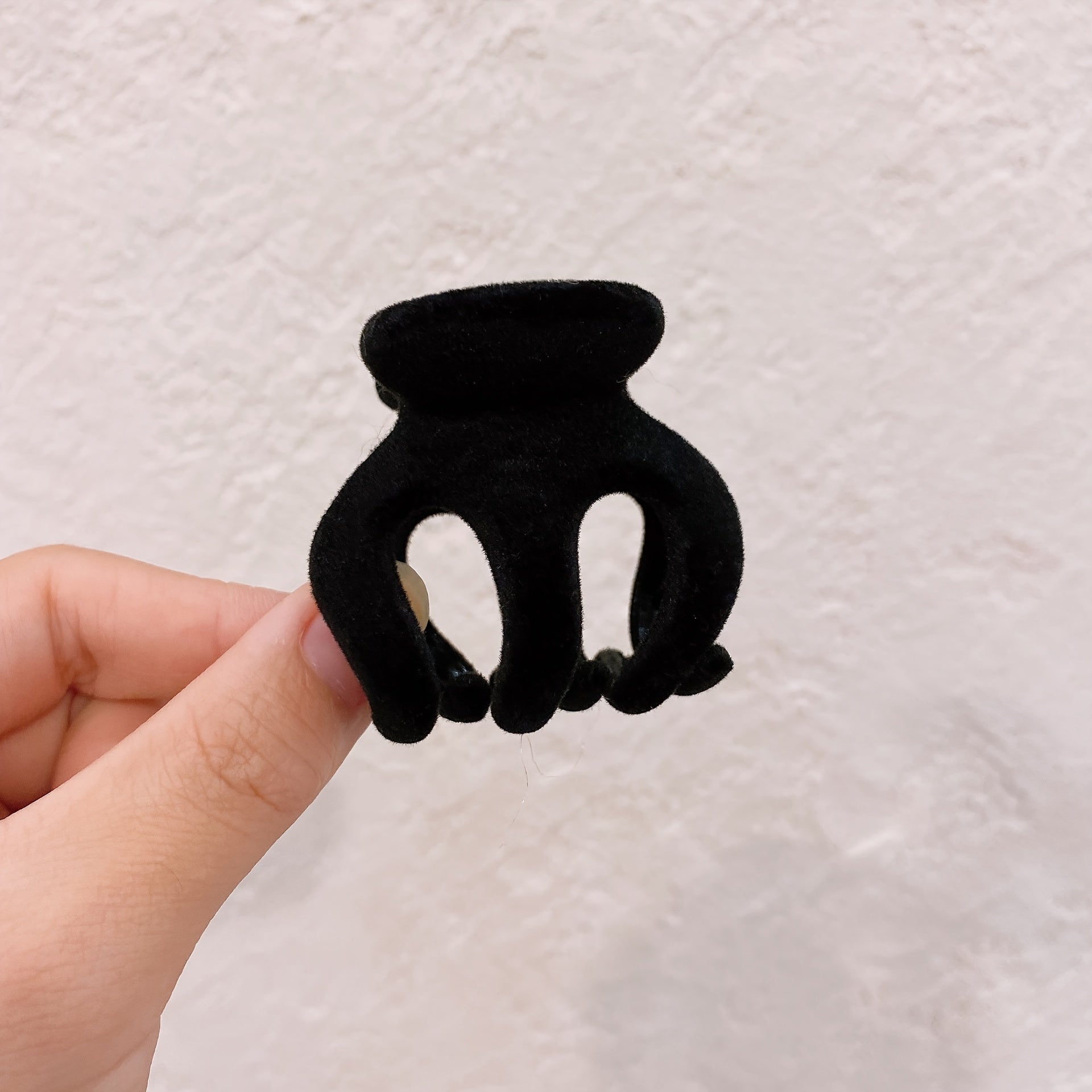 Fall Winter Flocking Pumpkin Hair Claw Clip Strong Grip 3pcs