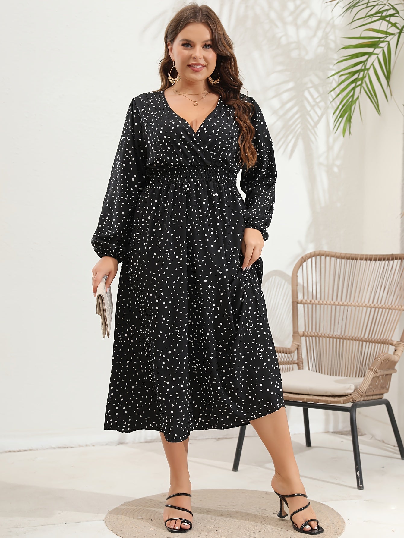  Dot Print Lantern Sleeve V Neck Midi Dress