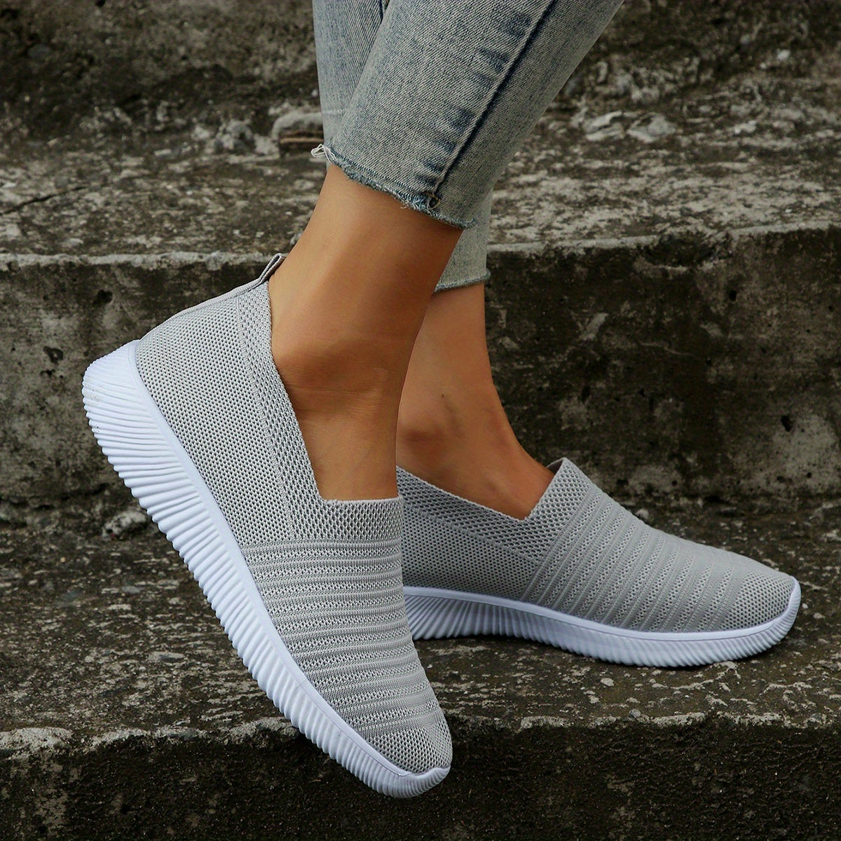 Women's Lightweight Slip On Sock Shoes Breathable Low Top Casual Outdoor Runing