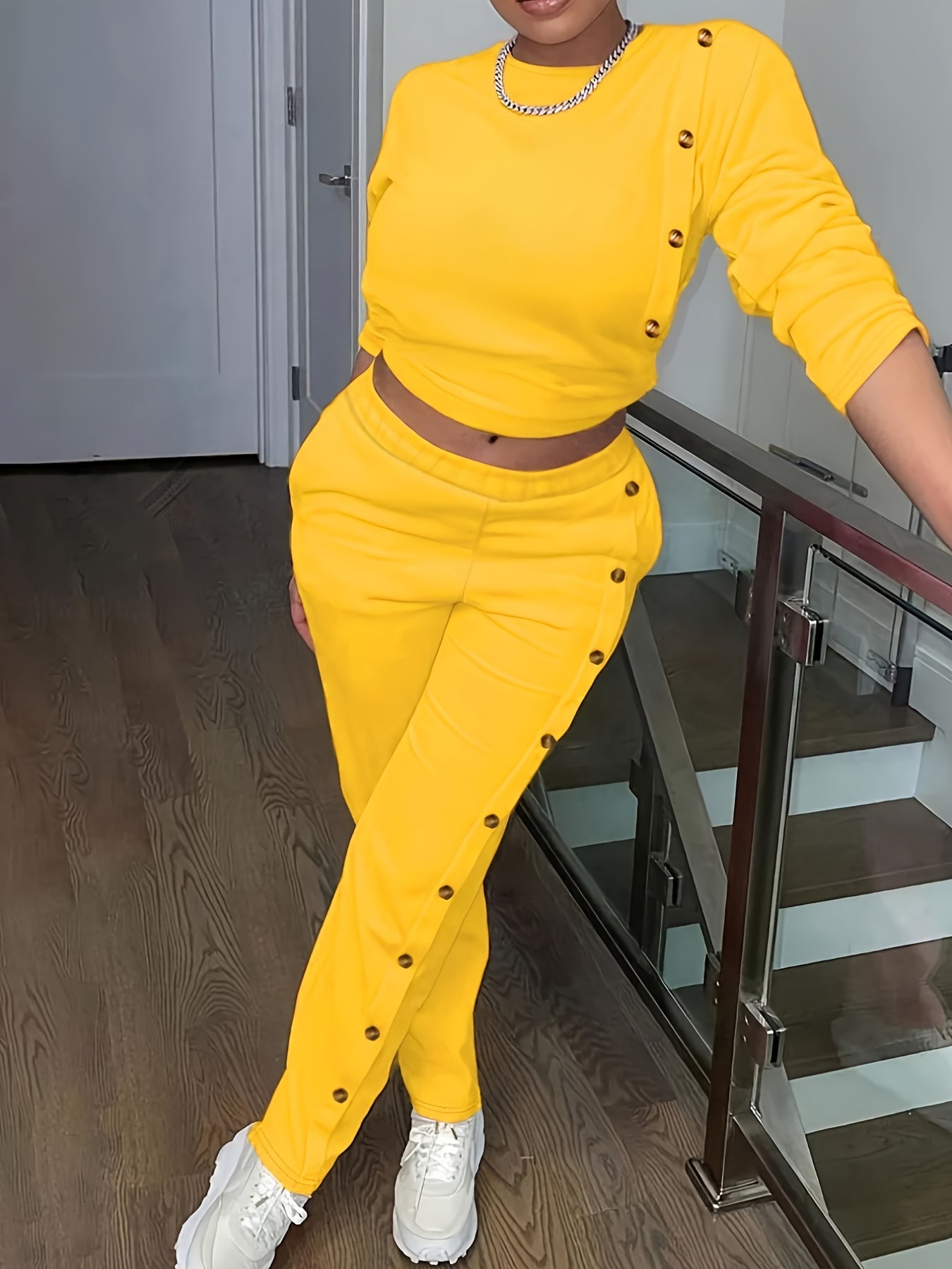  Solid Button Detail Crop Top & Pants Set