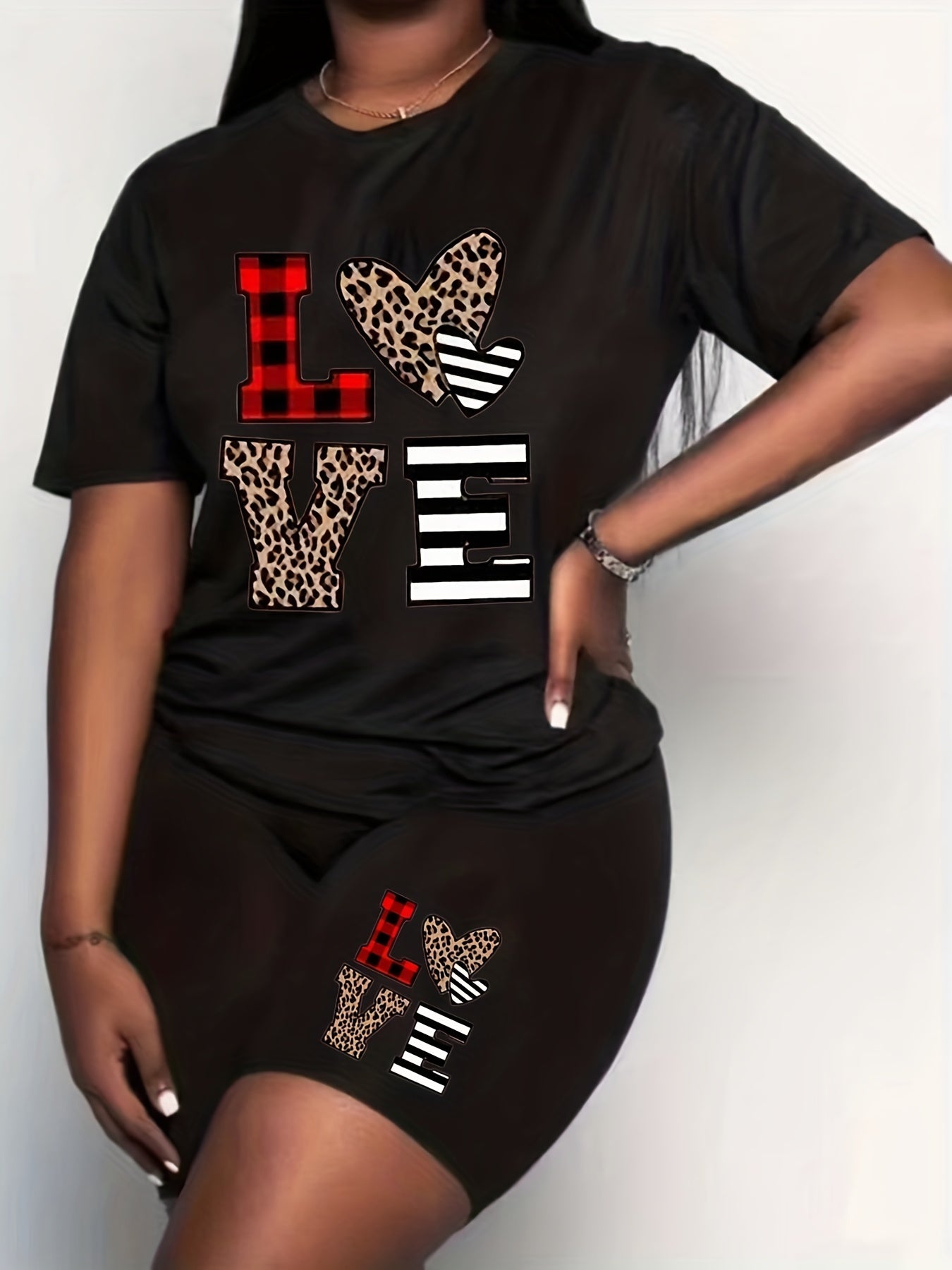  Gingham & Leopard Print Tee & Shorts Outfit Set