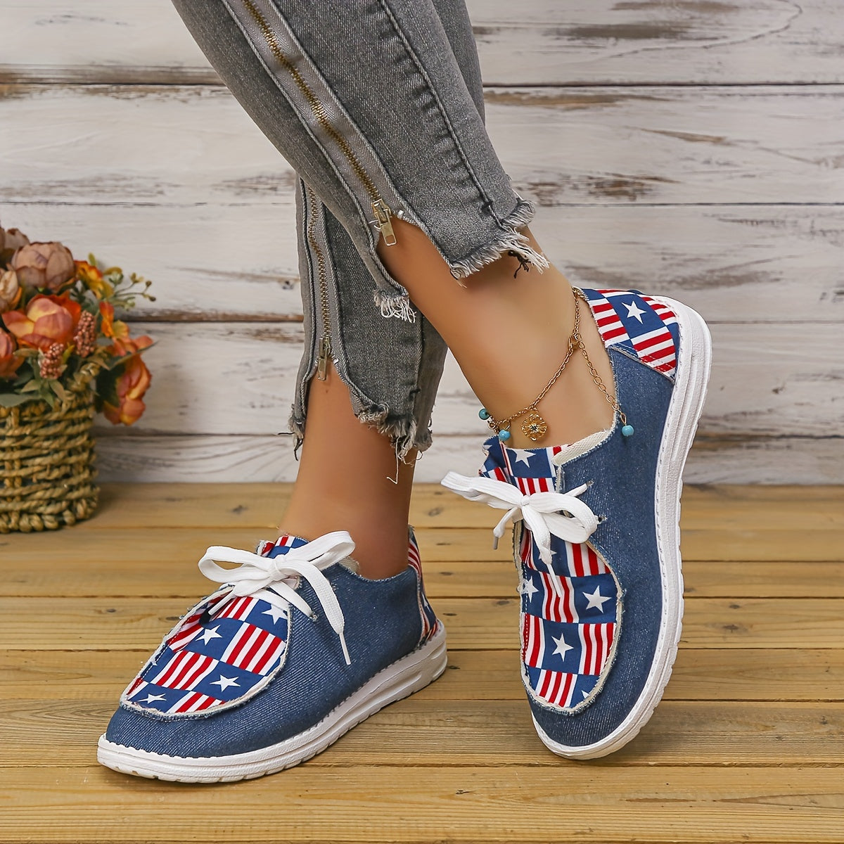 Women's 4th of July Flag Print Canvas Lace Up Low Top Shoes