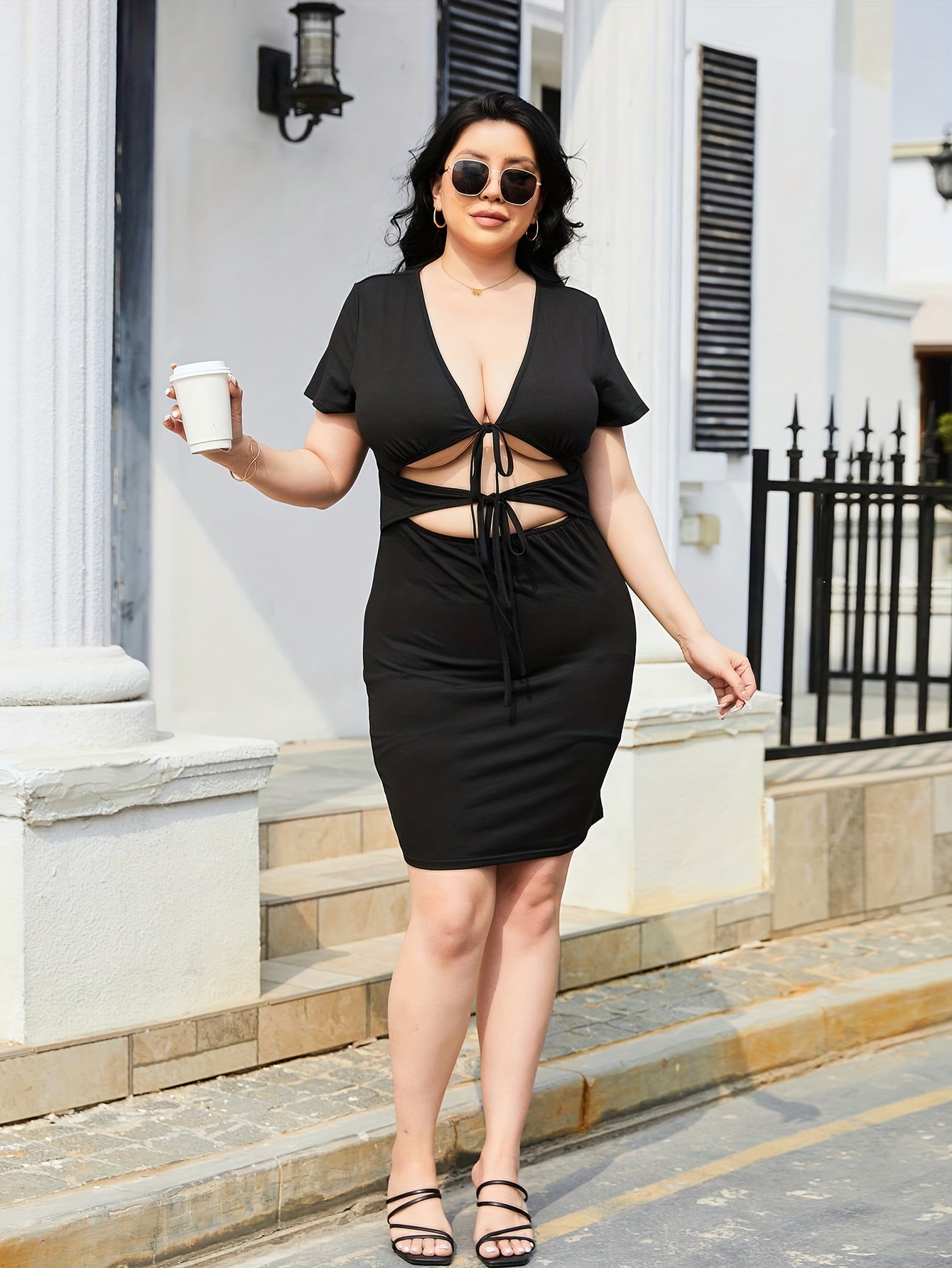  Sexy V Neck Cut Out Tie Front Dress