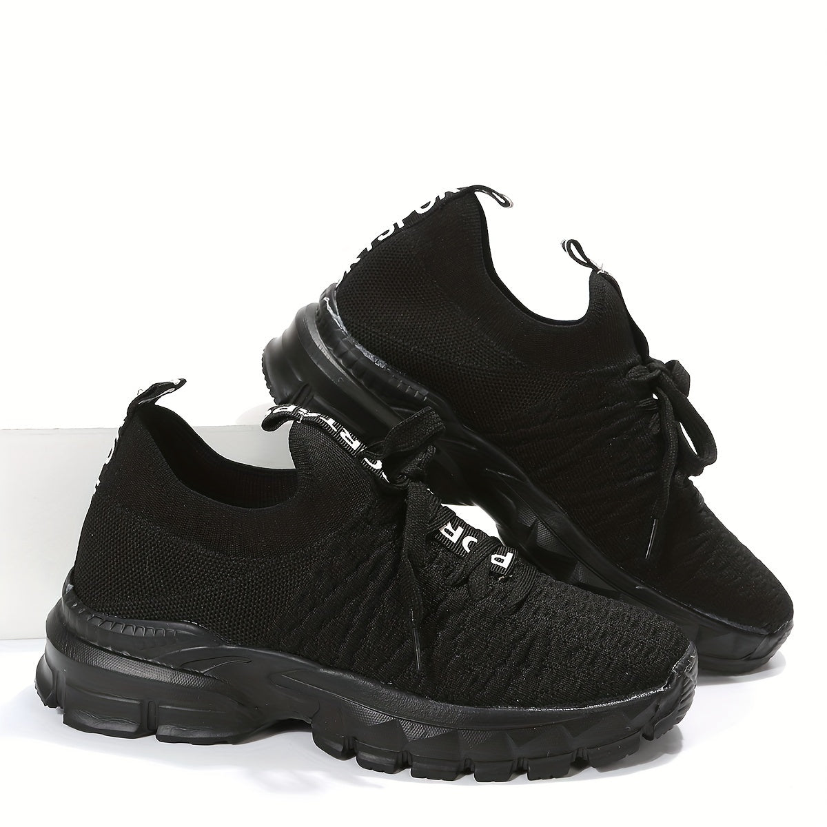 Women's Mesh Sneakers Low Lace Up Round Toe Non slip Shoes