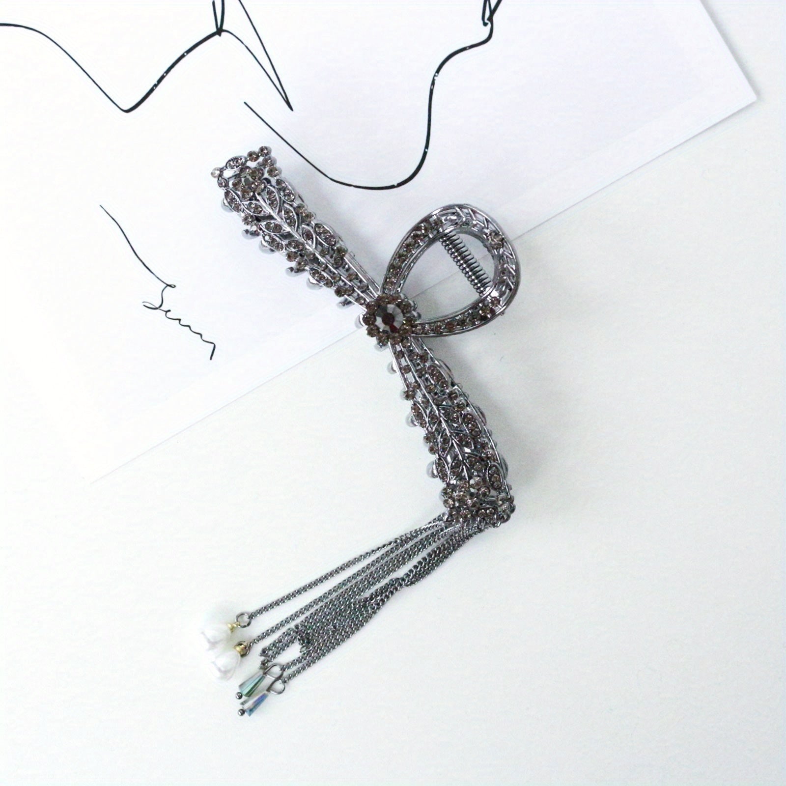 Metal Tassel Hair Claw Antique Pearl Rhinestone Hair Clip