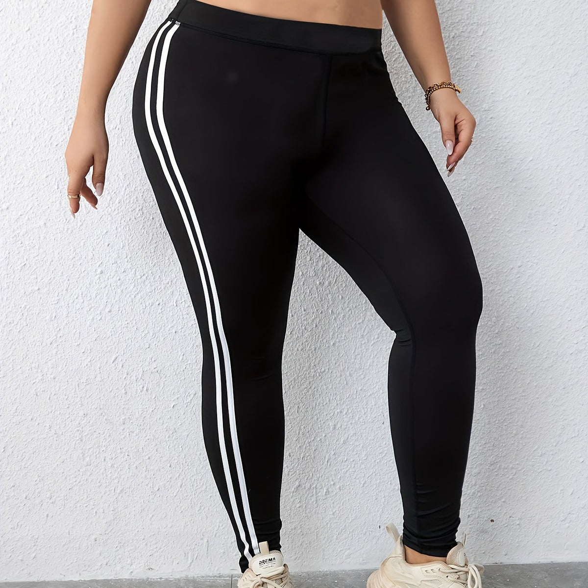  Striped Elastic Waist Yoga Leggings