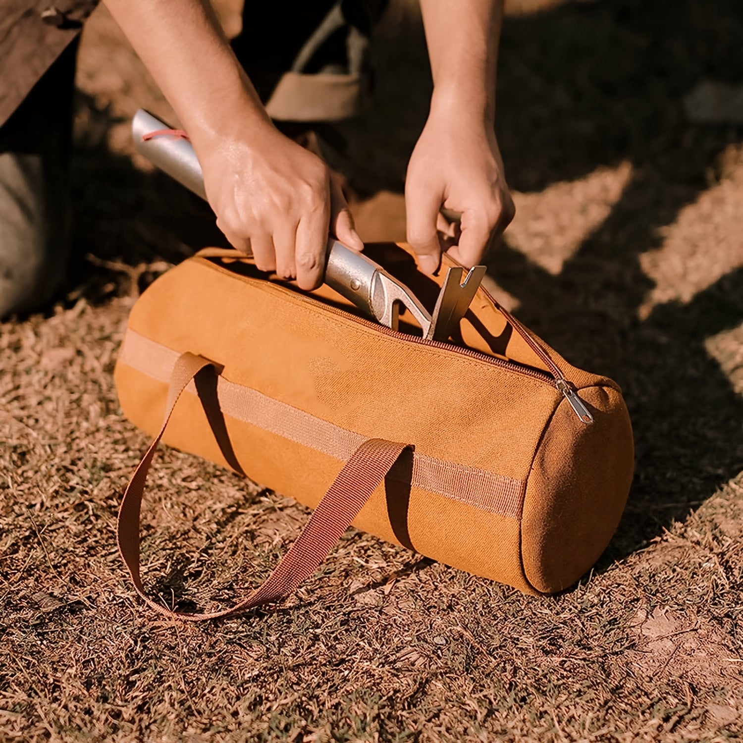 Multifunctional Outdoor Tent Stakes Storage Bag with Handle