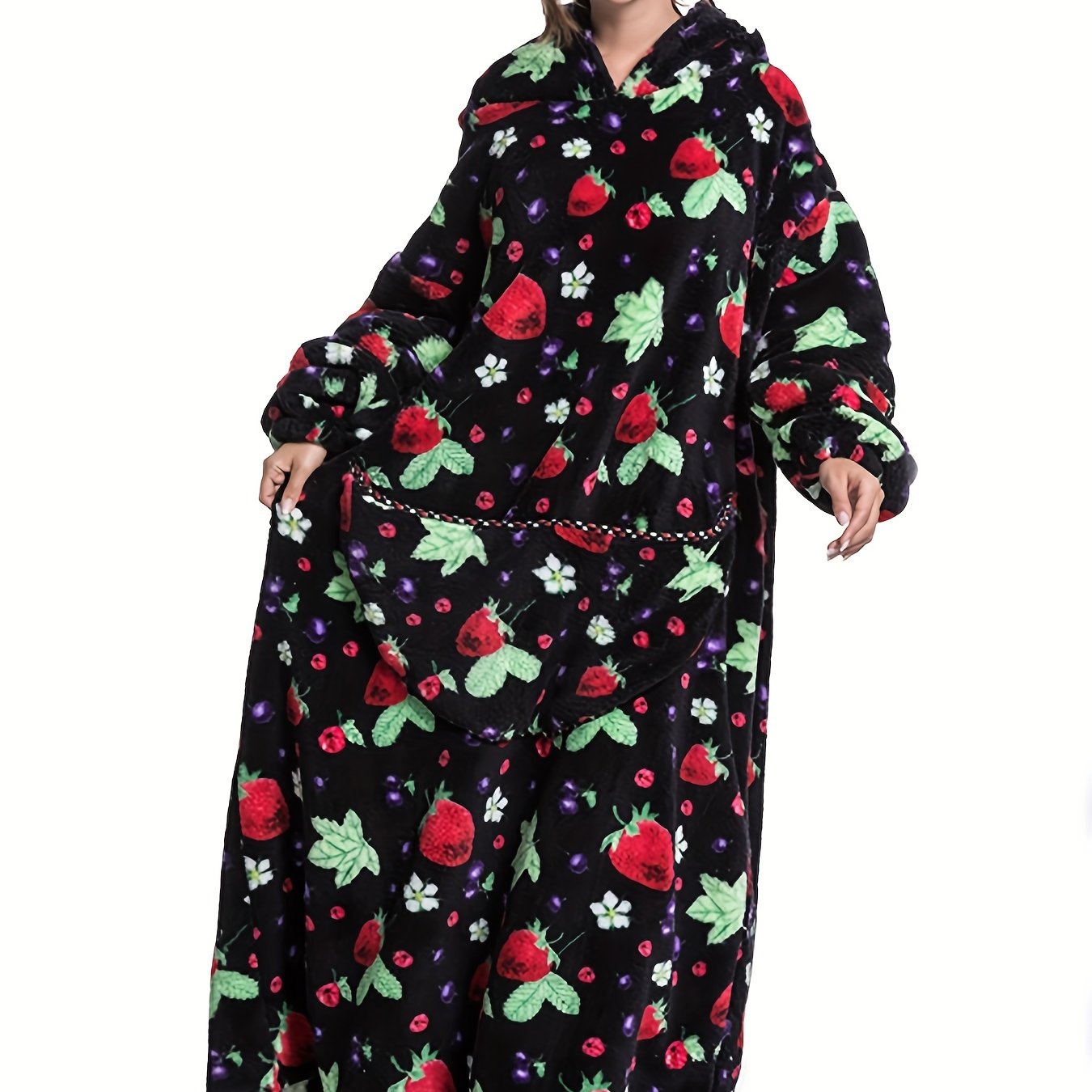  Strawberry Pattern Flannel Hoodie Nightgown