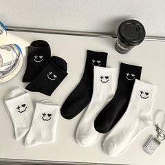 8 Pairs Smiling Print Socks Women's Mid Tube Stockings