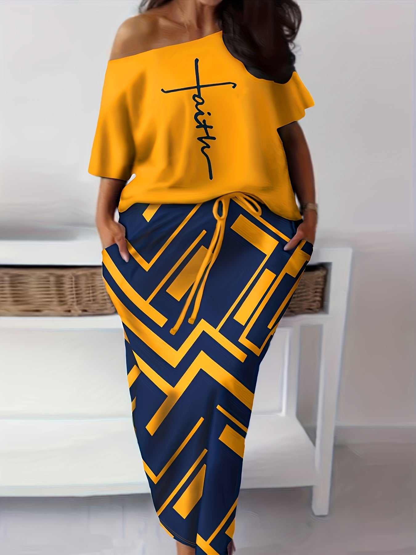  Women's Casual Two Piece Set Letter Print Top & Maxi Skirt