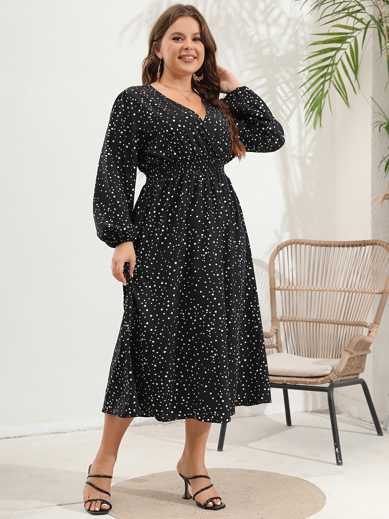  Dot Print Lantern Sleeve V Neck Midi Dress