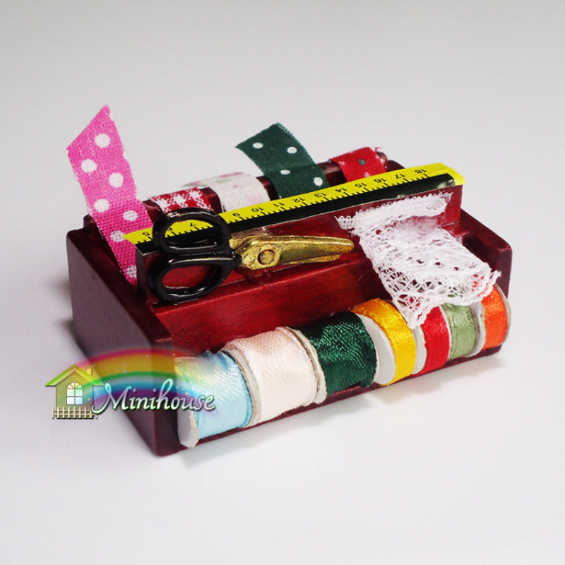 1:12 Scale Sewing Box Dollhouse Accessories with Lace Scissors and Threads