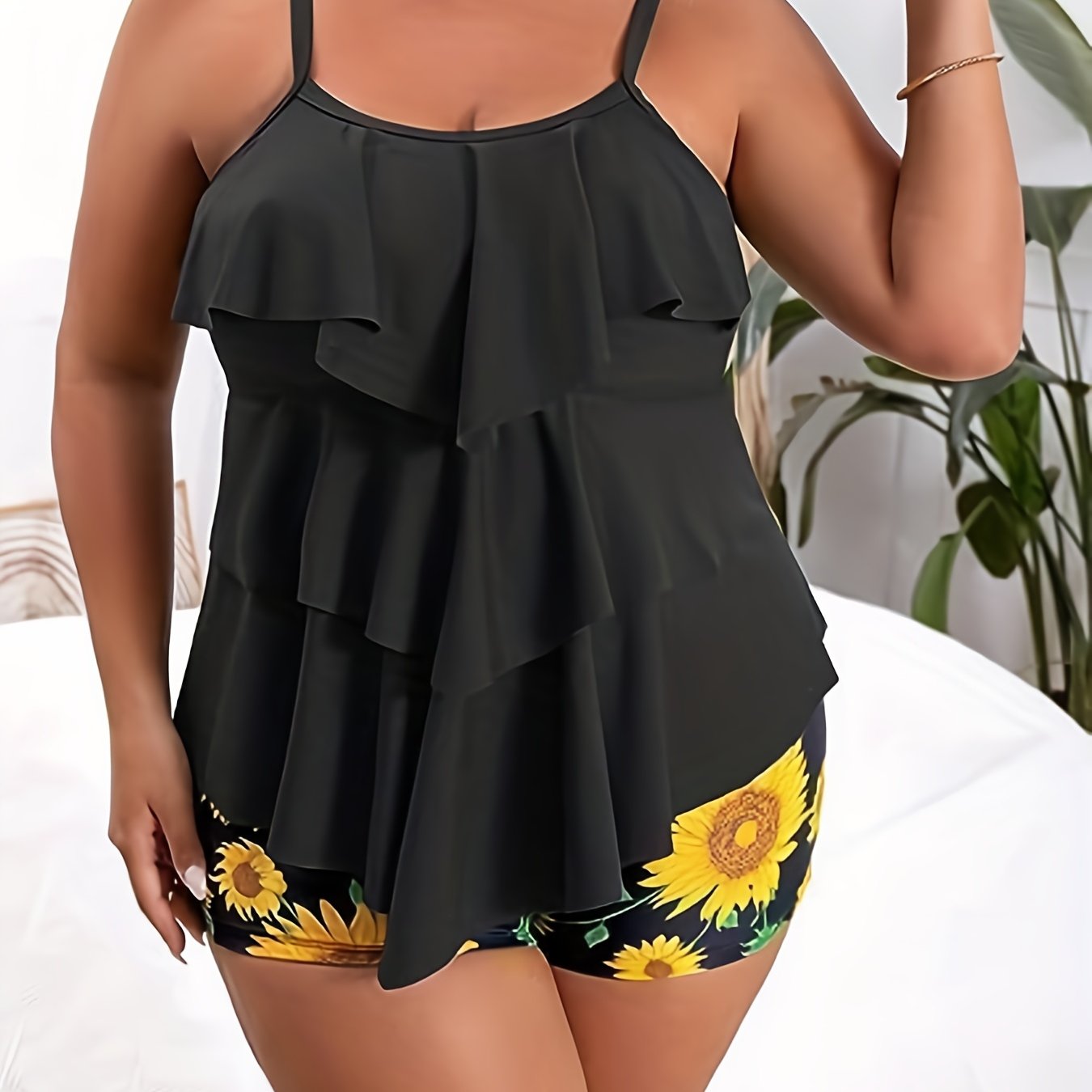  Tankini Set Ruffle Trim Cami Top & Sunflower Print Shorts