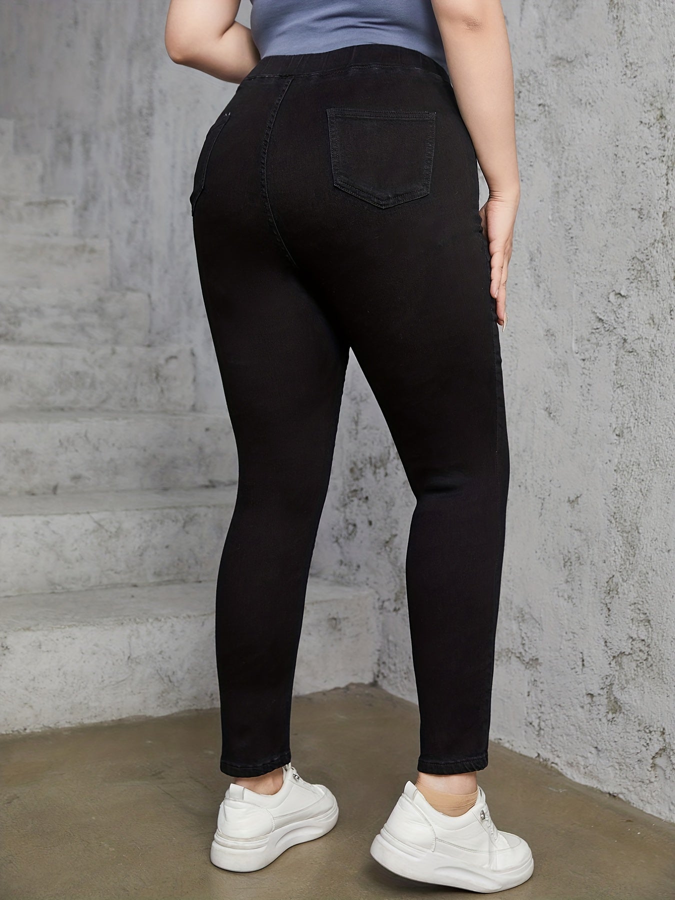  Solid High Rise Skinny Jeans