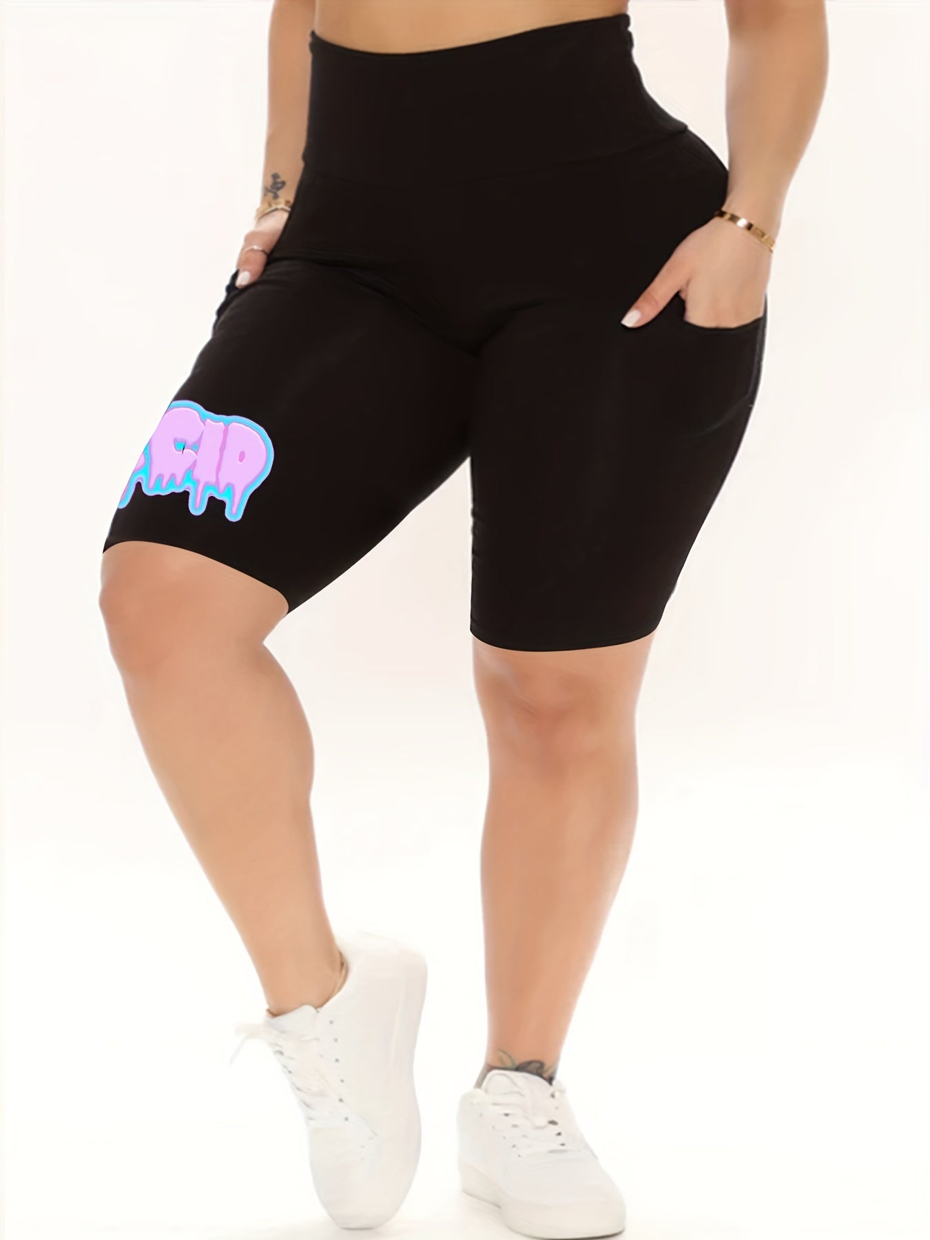 Plus Size Dripping Letter Print High Rise Biker Shorts