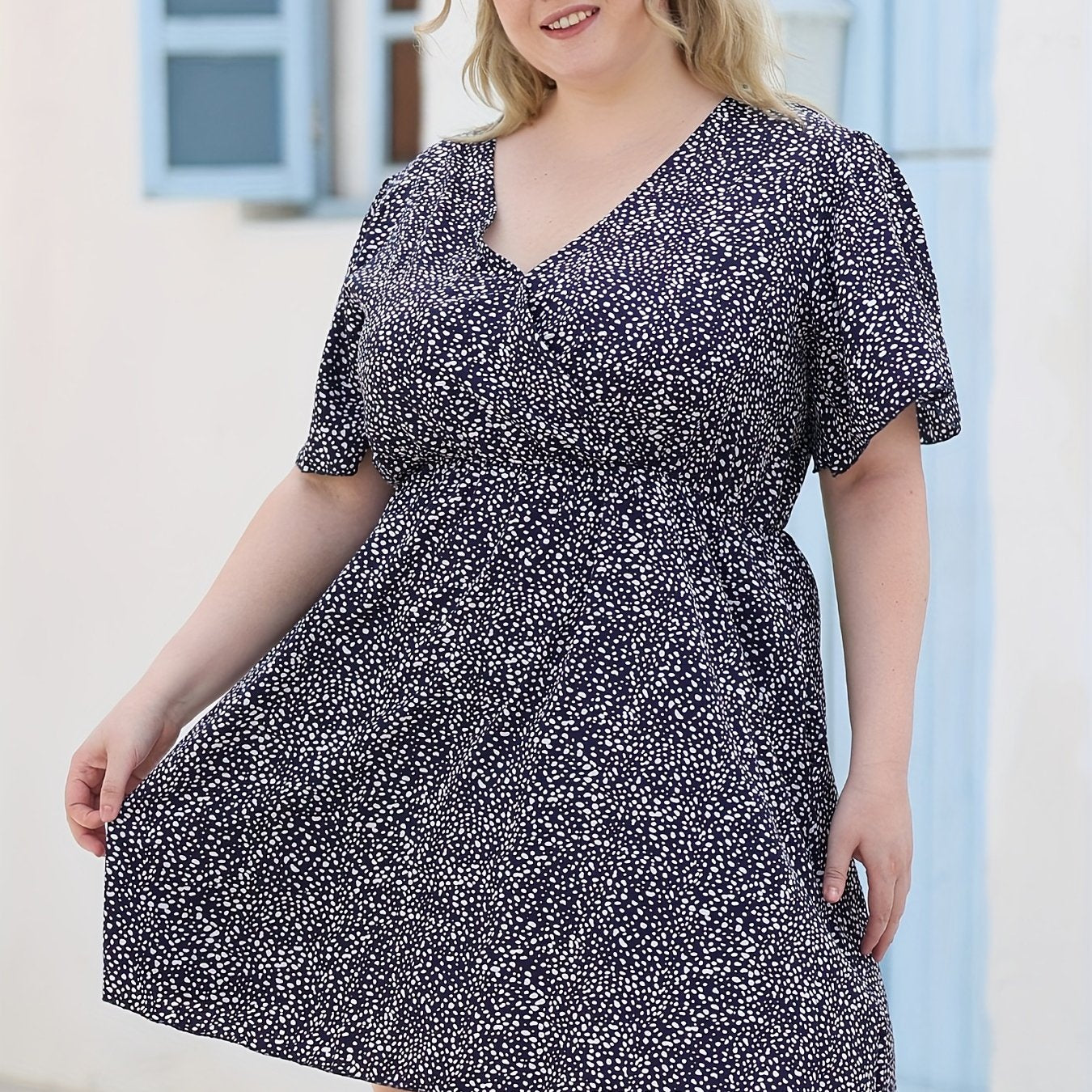  Dot Print V Neck Dress With Pockets