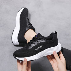 Women's Letter Graphic Slip-on Sneakers Soft Sole Breathable Mesh Shoes
