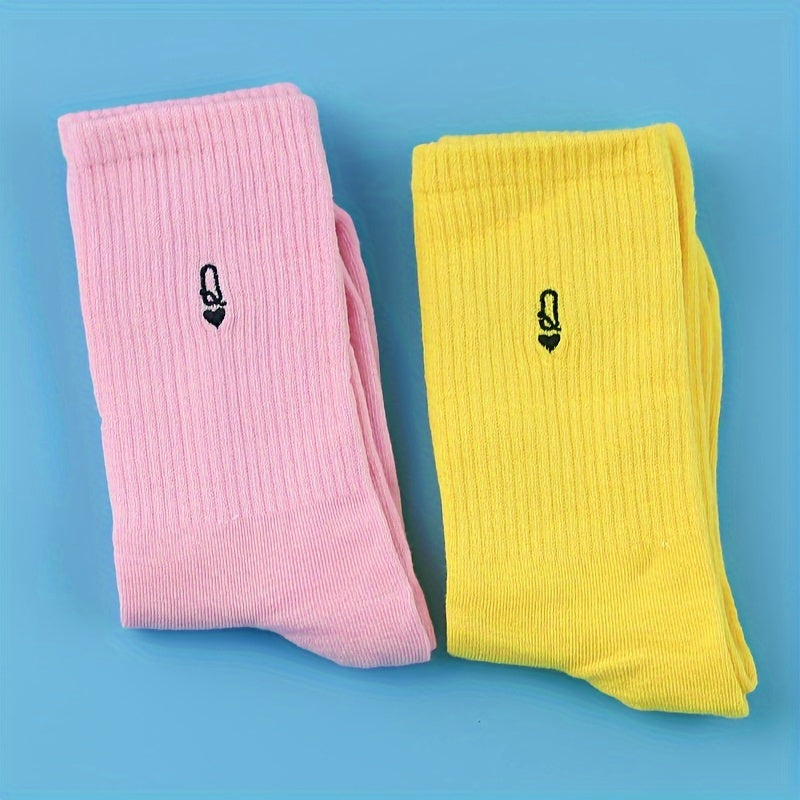 2 Pairs Letter Print Socks Comfy & Breathable Mid Tube Stockings
