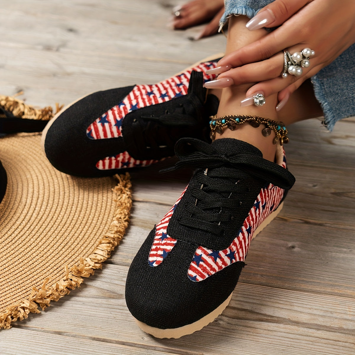 Women's Star & Striped Pattern Sneakers Casual Lace Up Outdoor Shoes Lightweight