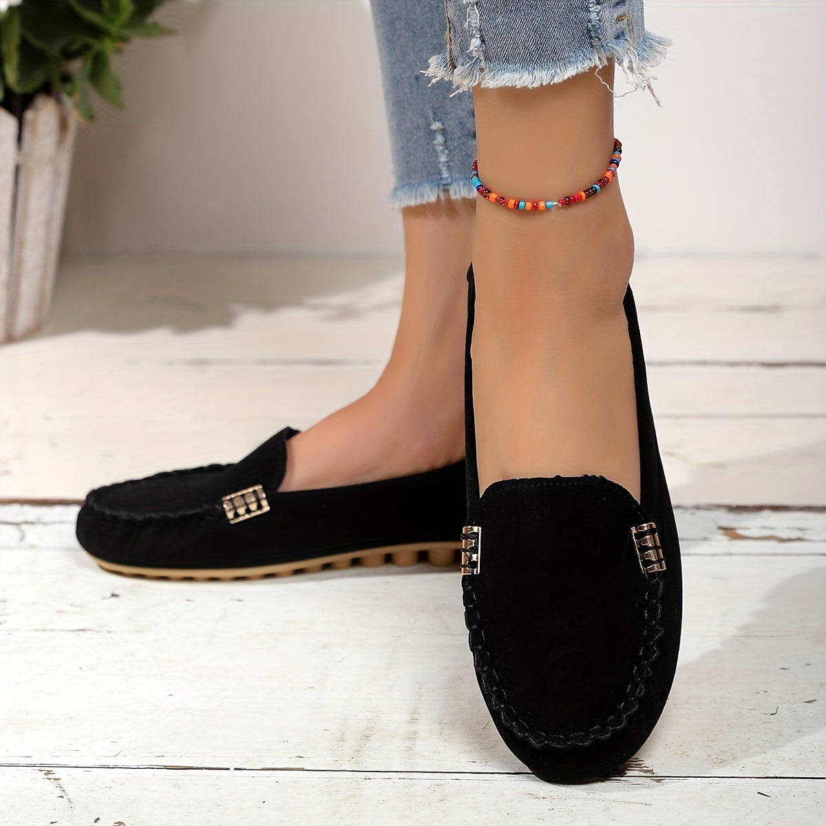 Women's Metal Decor Loafers Non Slip Slip On Walking Shoes Comfort Flat Shoes