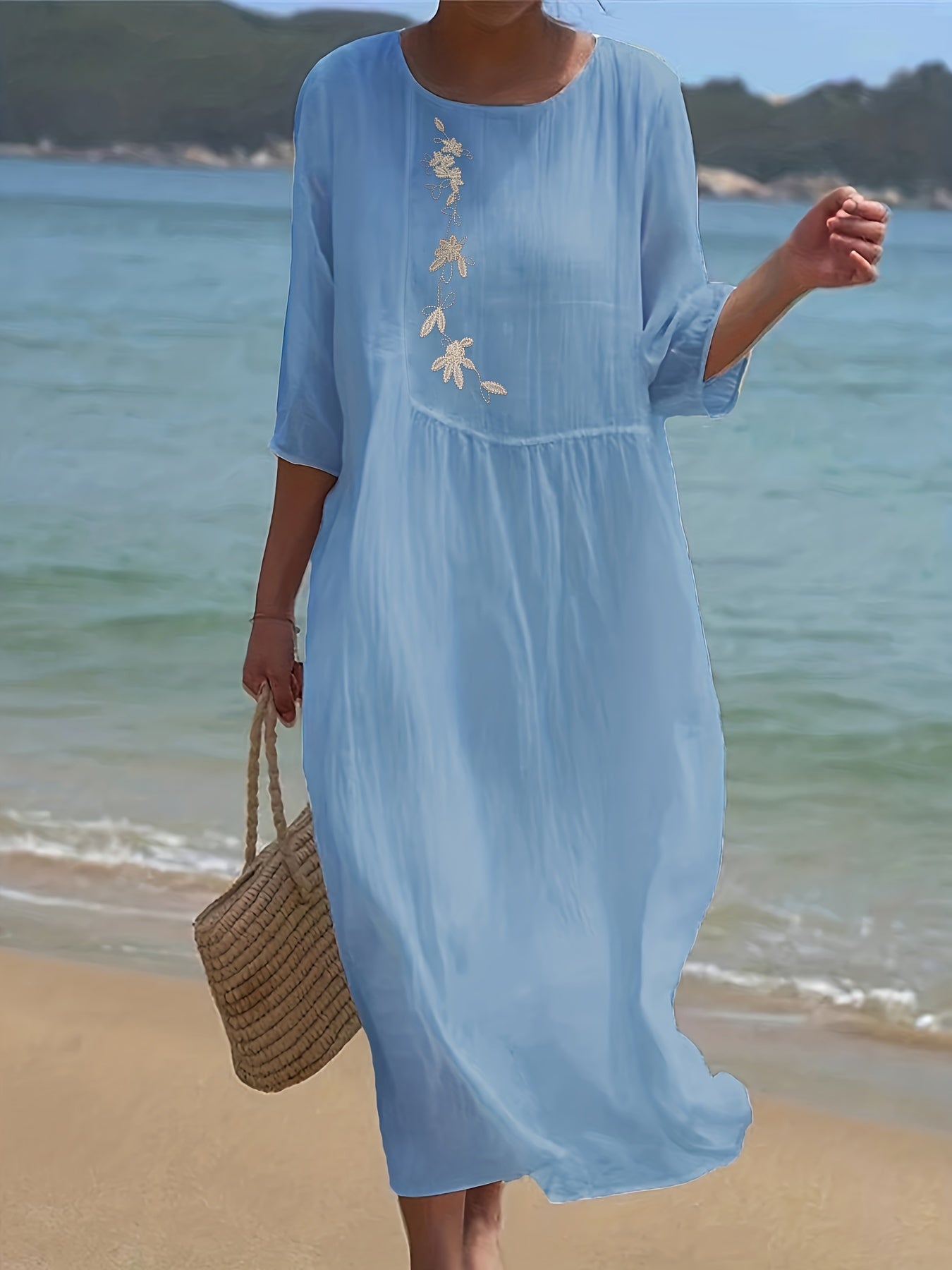  Women's Floral Embroidered Maxi Dress