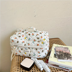 Bear Flower Cosmetic Bag Large Capacity Portable Travel Washing Bag