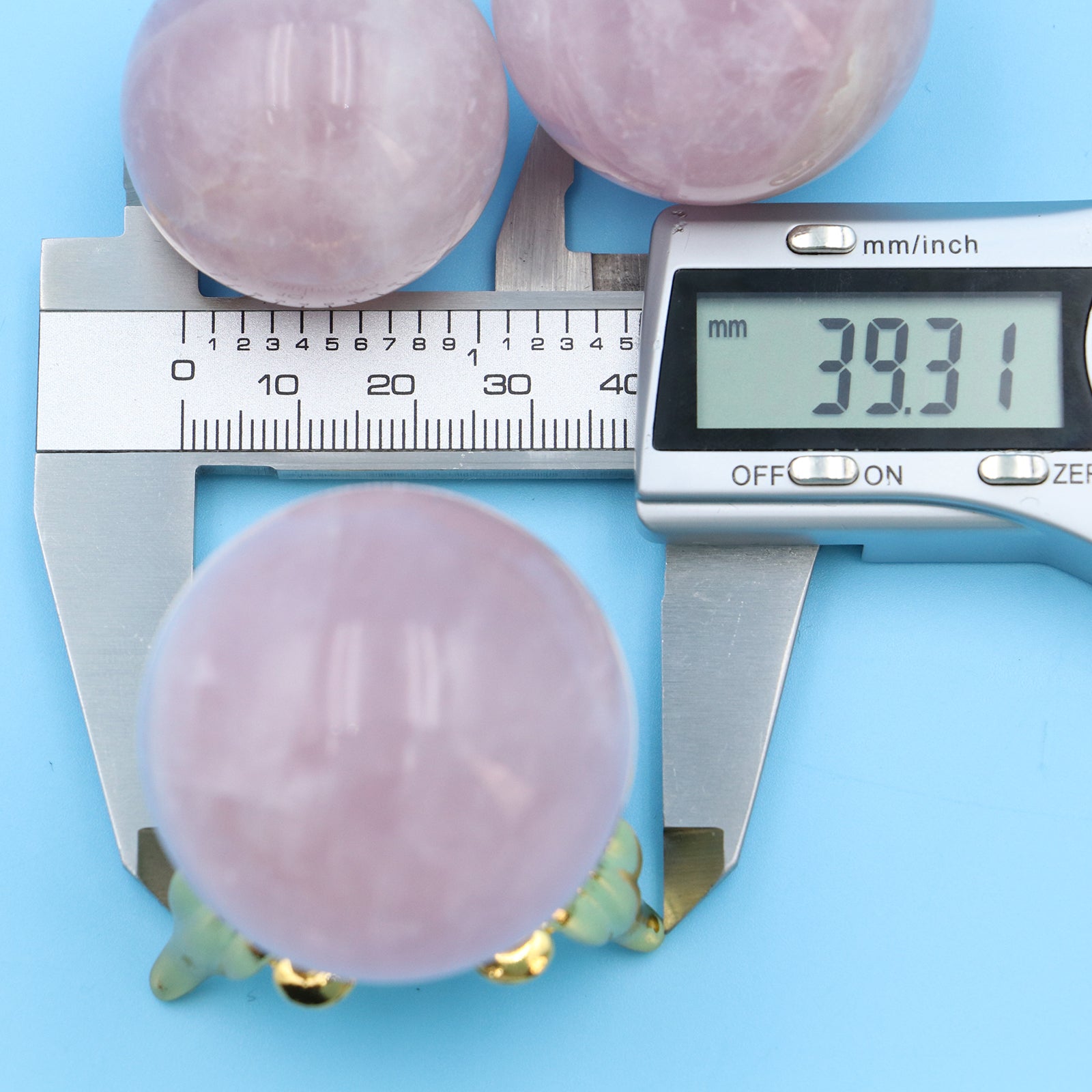 Natural Rose Crystal Ball Stone Carving Sphere for Children Gift
