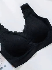 Lace Wireless Bra w/ Scallop Trim - Women's Lingerie