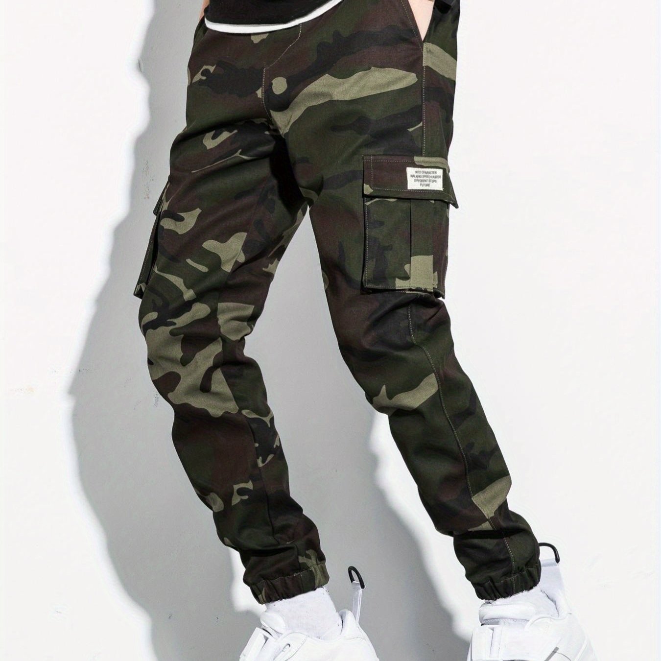 Men's Camo Flap Pocket Cargo Pants