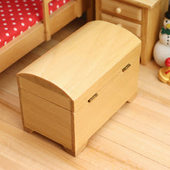 1:12 Dollhouse Wooden Treasure Chest Realistic Wood Secure La
