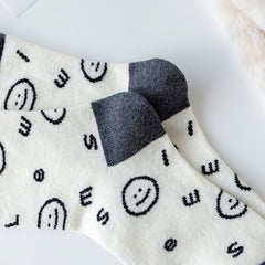 Smiling Face With 100 Tide Socks Women's Stockings & Hosiery