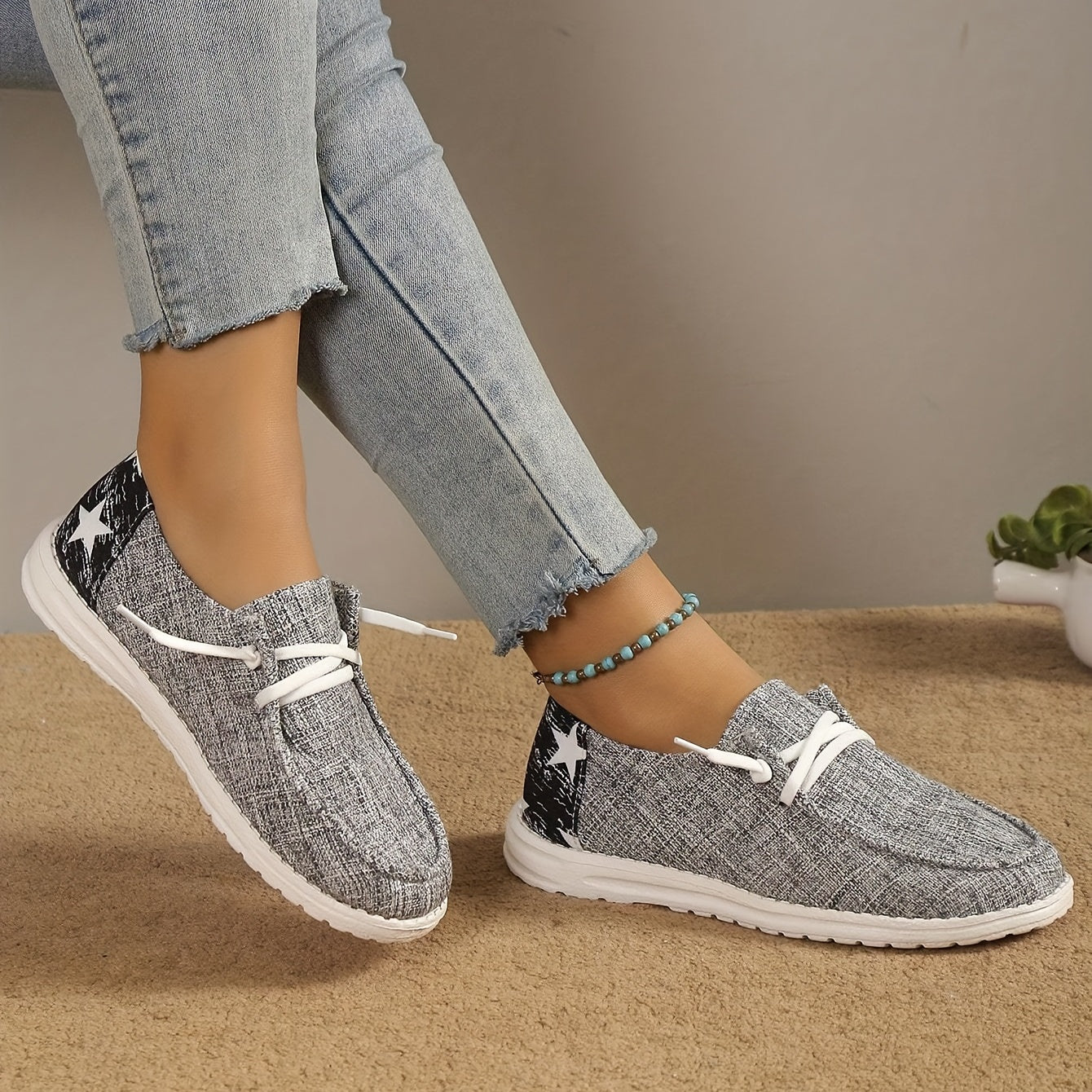 Women's Star Pattern Canvas Shoes Casual Lace Up Outdoor Sneakers