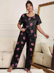  Kiss & Letter Print Tee & Pants Set